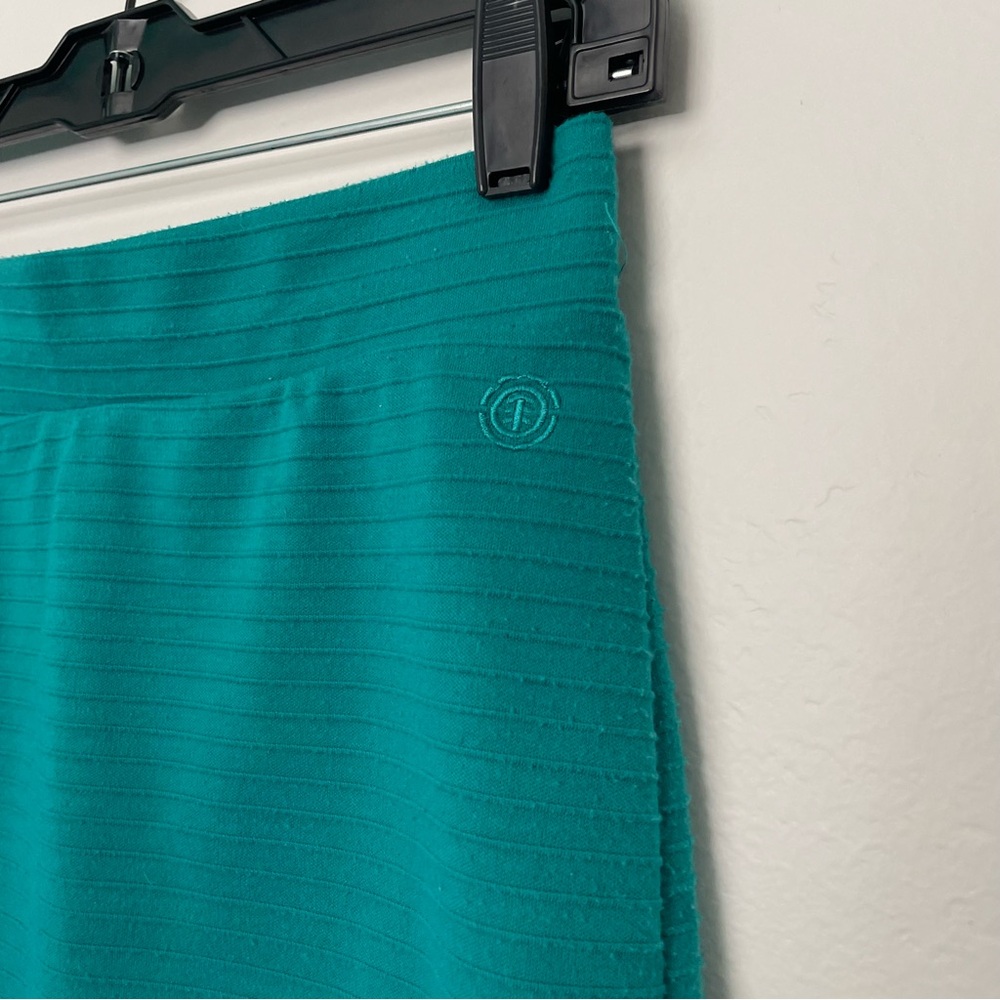 ELEMENT Mini Skirt - Picture 13 of 14